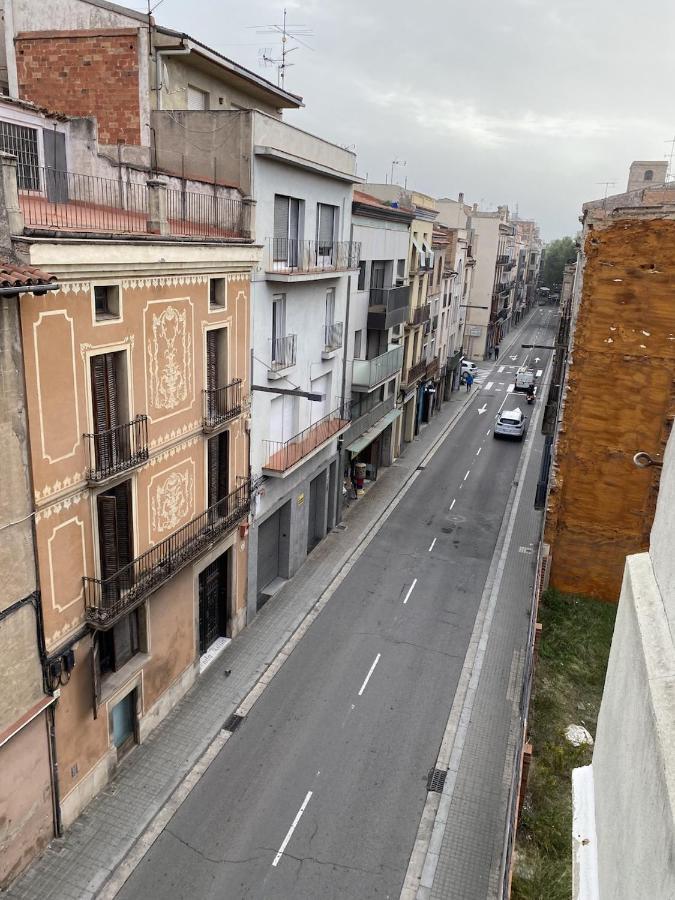 Apartamento En El Centro Igualada Bagian luar foto